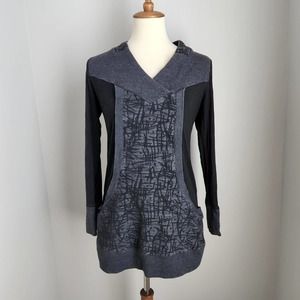 Dzhavel Couture Gray Abstract Pullover